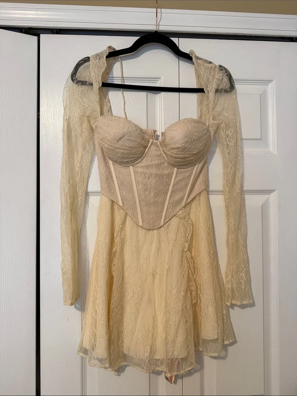 Oh Polly | Dresses | Oh Polly Cream Lace Mini Dress With Corset Bodice |  Poshmark